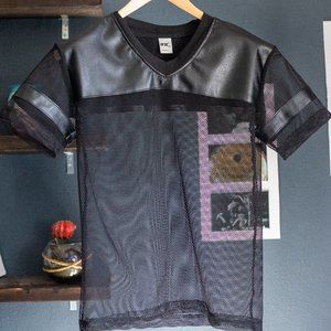 Mesh t-shirt